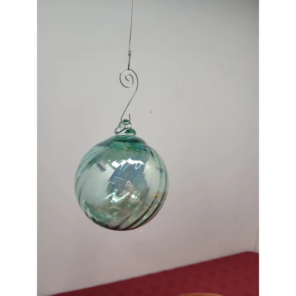 Handblown Art Glass Orbs/Ornaments 4 Inch Set Of 3 ~ 2 Iridescent Green 1 Red